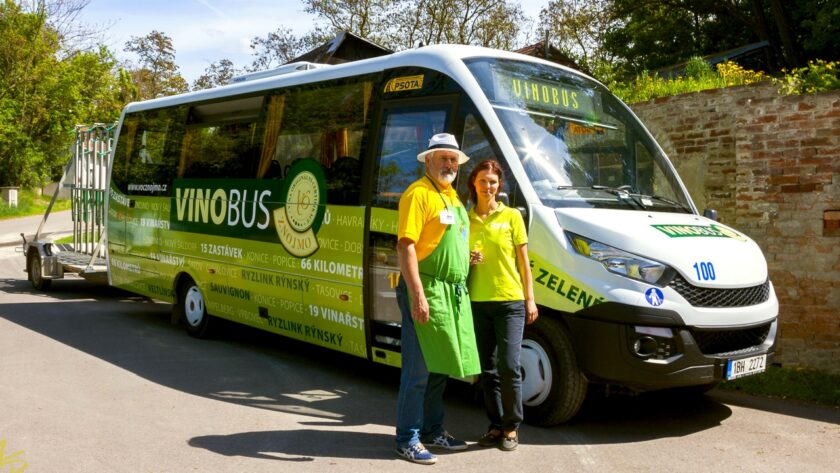 Vinobus VOC Znojmo na vinné scéně