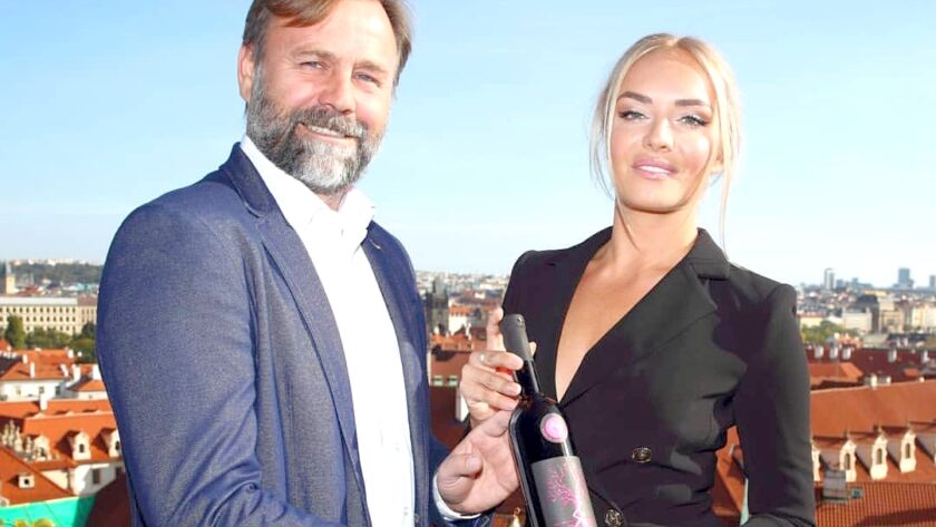 Rodokmen cuvée 2015 pro Nadaci Krása pomoci