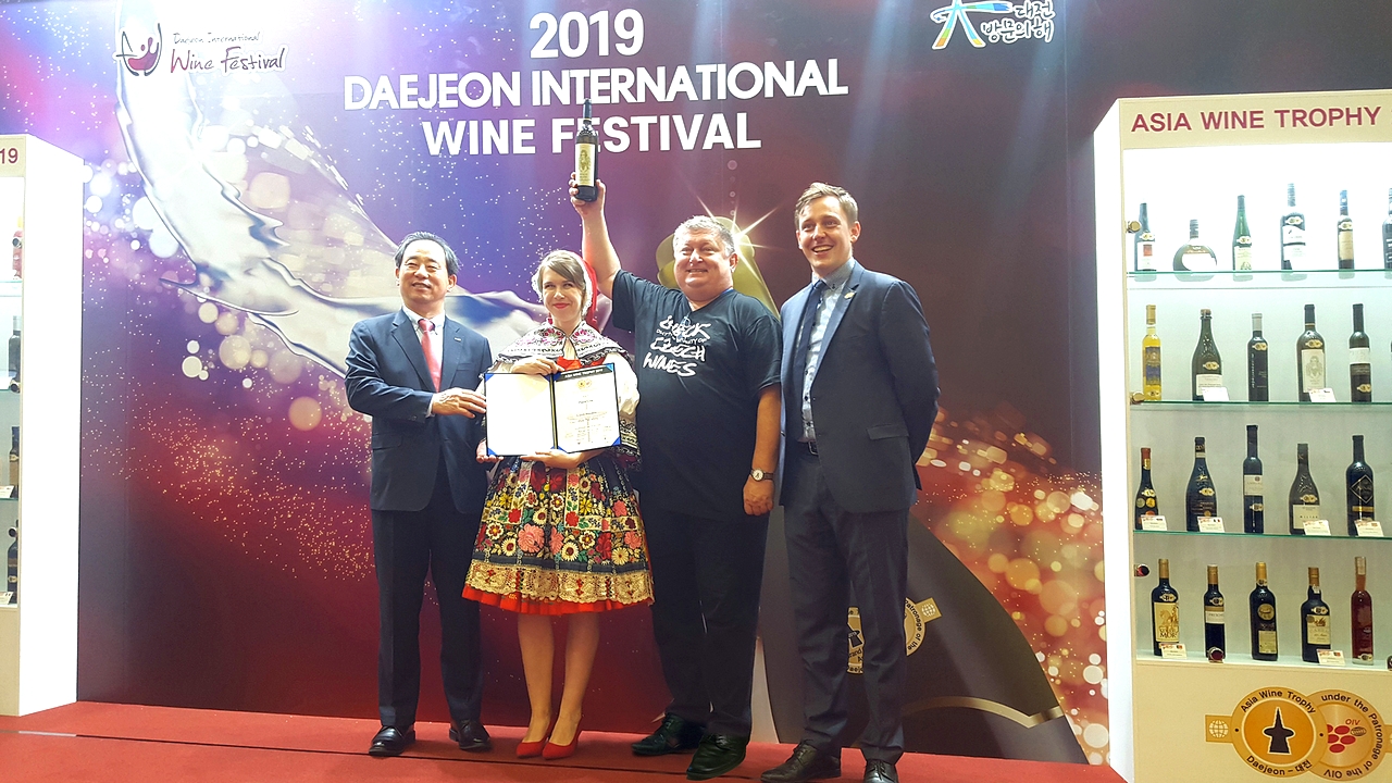 Asia Wine Trophy 2019 nadělilo našim vinařům 41 medailí