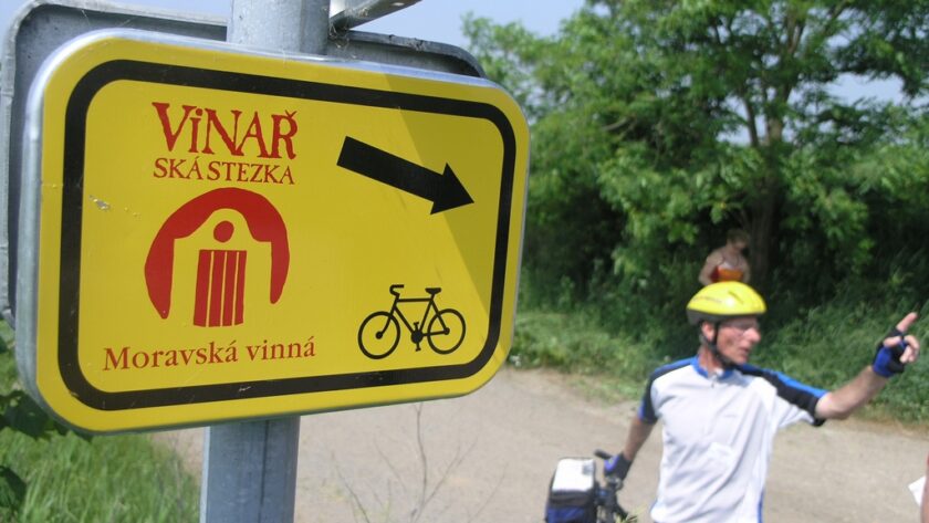 Vinařské stezky a cyklostezky (foto: www.vinarske.stezky.cz)