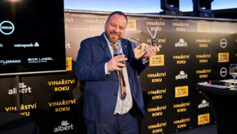 Jindřich Kadrnka je nově držitelem titulu Vinařství roku 2022