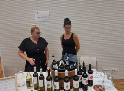 Víno z blízka - Večer s vinaři z okolí Brna (3. 7. 2025) - Vinařství Koblížek, Rosice