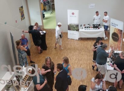 Víno z blízka - Večer s vinaři z okolí Brna (3. 7. 2025) - vnitřní prostory Otevřené zahrady