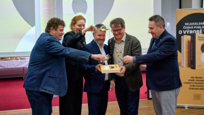 Vyšlo druhé vydání knihy Vinařská technologie