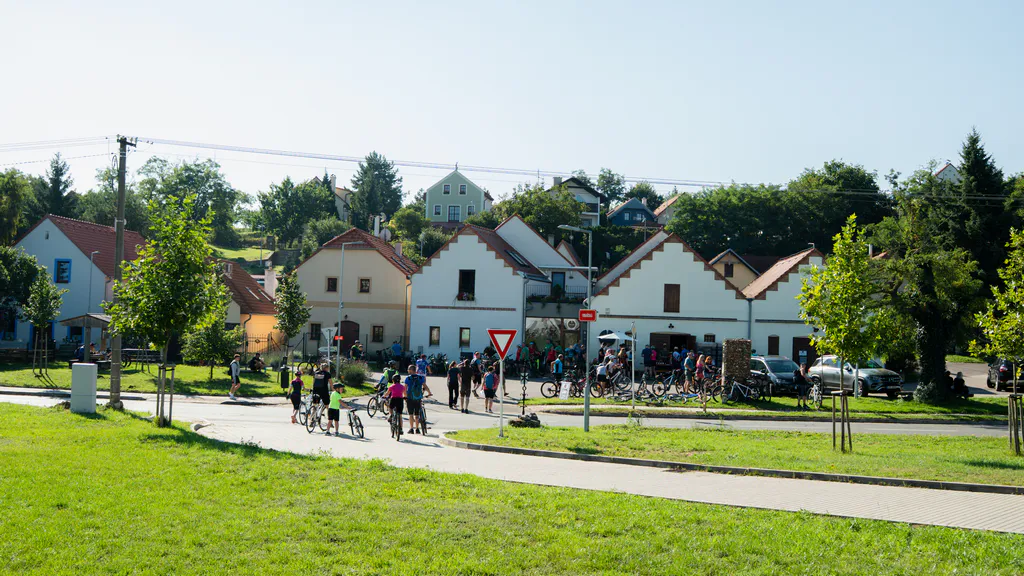 Krajem vína – Tour de burčák po stezkách Znojemska
